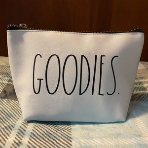 Rae Dunn small cosmetic case